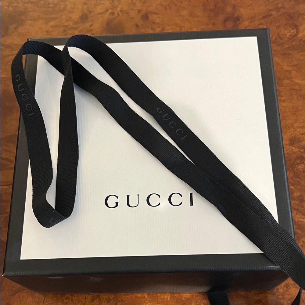 Gucci Black and White Gift Box